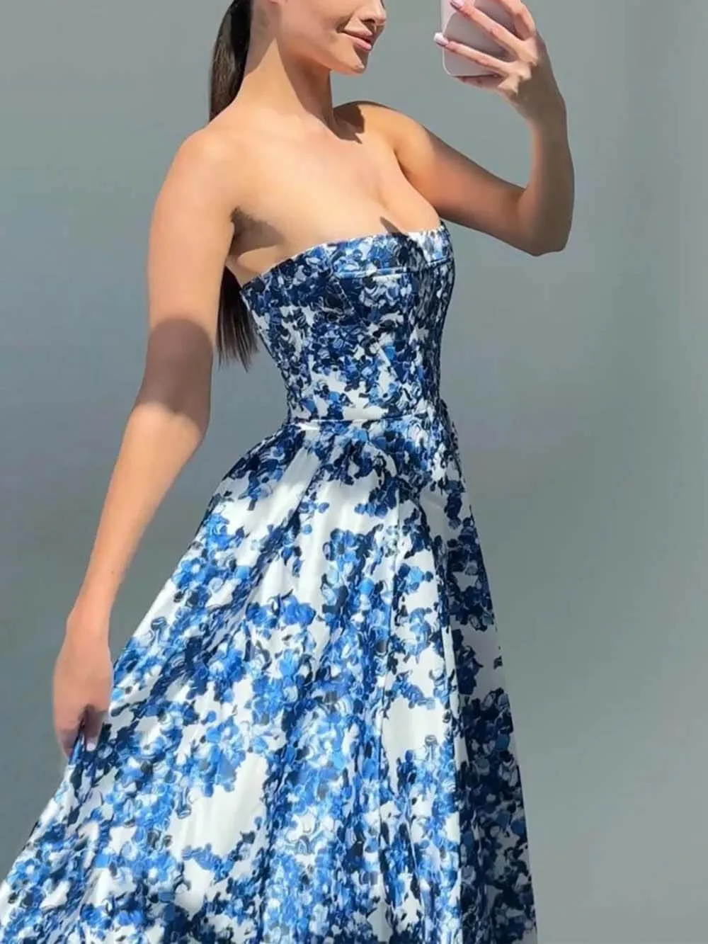 Aitana™ | Exquisite Floral Gown
