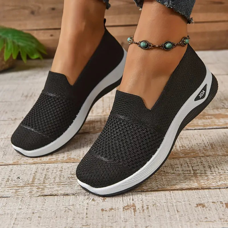 Lira™ | Orthopaedic walking shoes with arch support