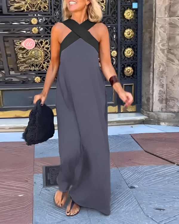 Soléa™ | Sleek Crossover Maxi Dress