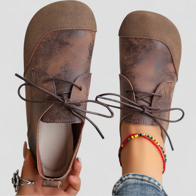 Velora™ | Classic Lace-Up Comfort Shoes