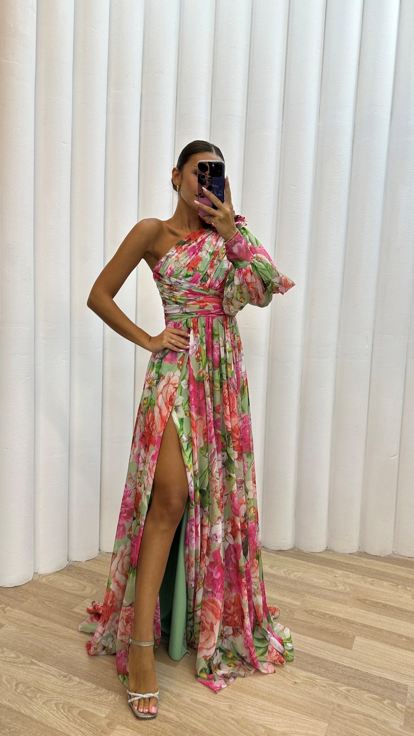 Mckenna™ | Stunning Flowing Gown