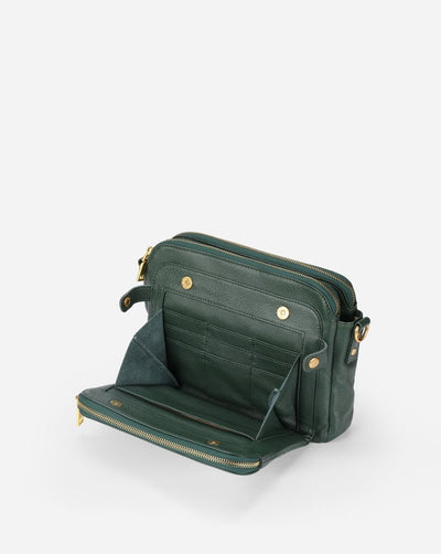 Léova™ | Sleek Three Layer Crossbody Bag
