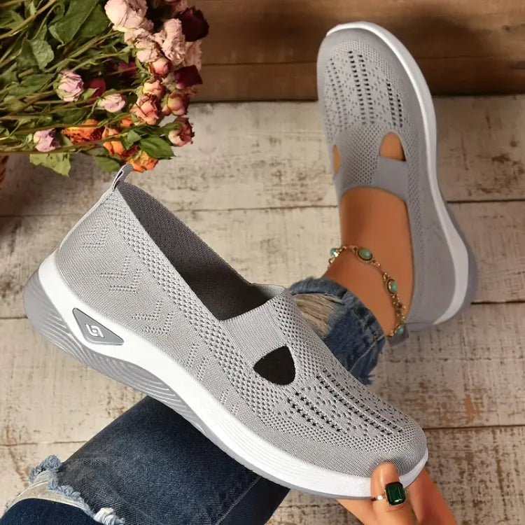 Flexora™ | Orthopaedic walking shoes with arch support