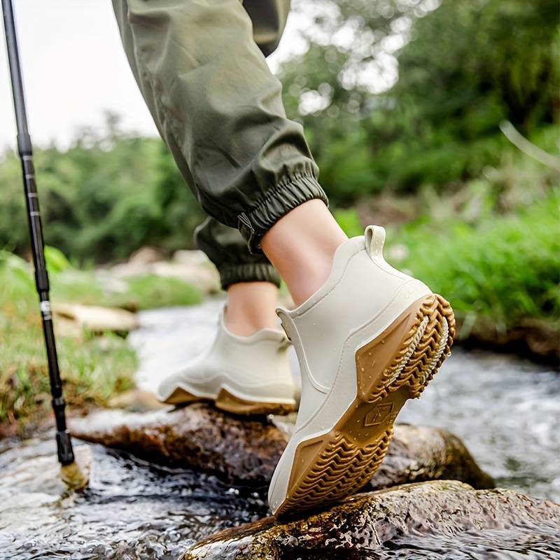 Nova™ | Orthopedic  Lightweight Grip Boots