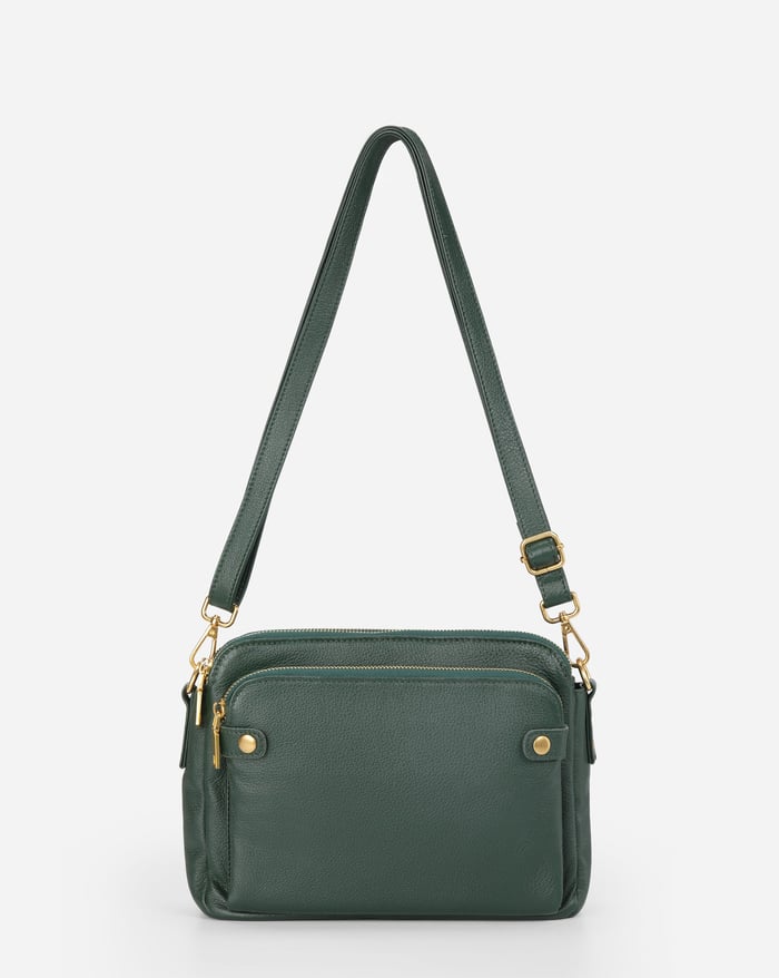Léova™ | Sleek Three Layer Crossbody Bag