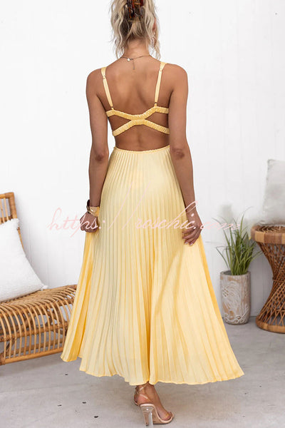 Lucy™ | Stunning Pleated Dress