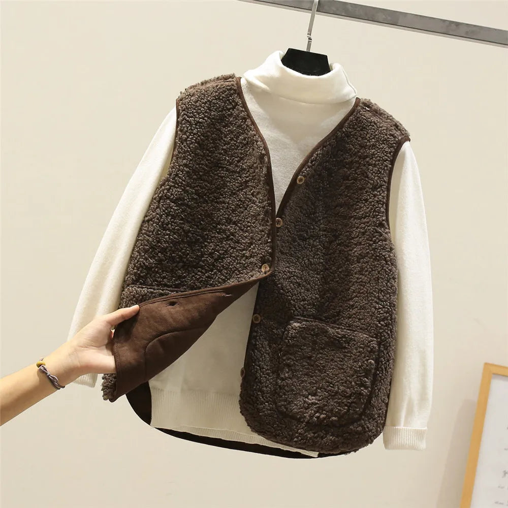 Priya™ | Versatile Chic Wool Vest