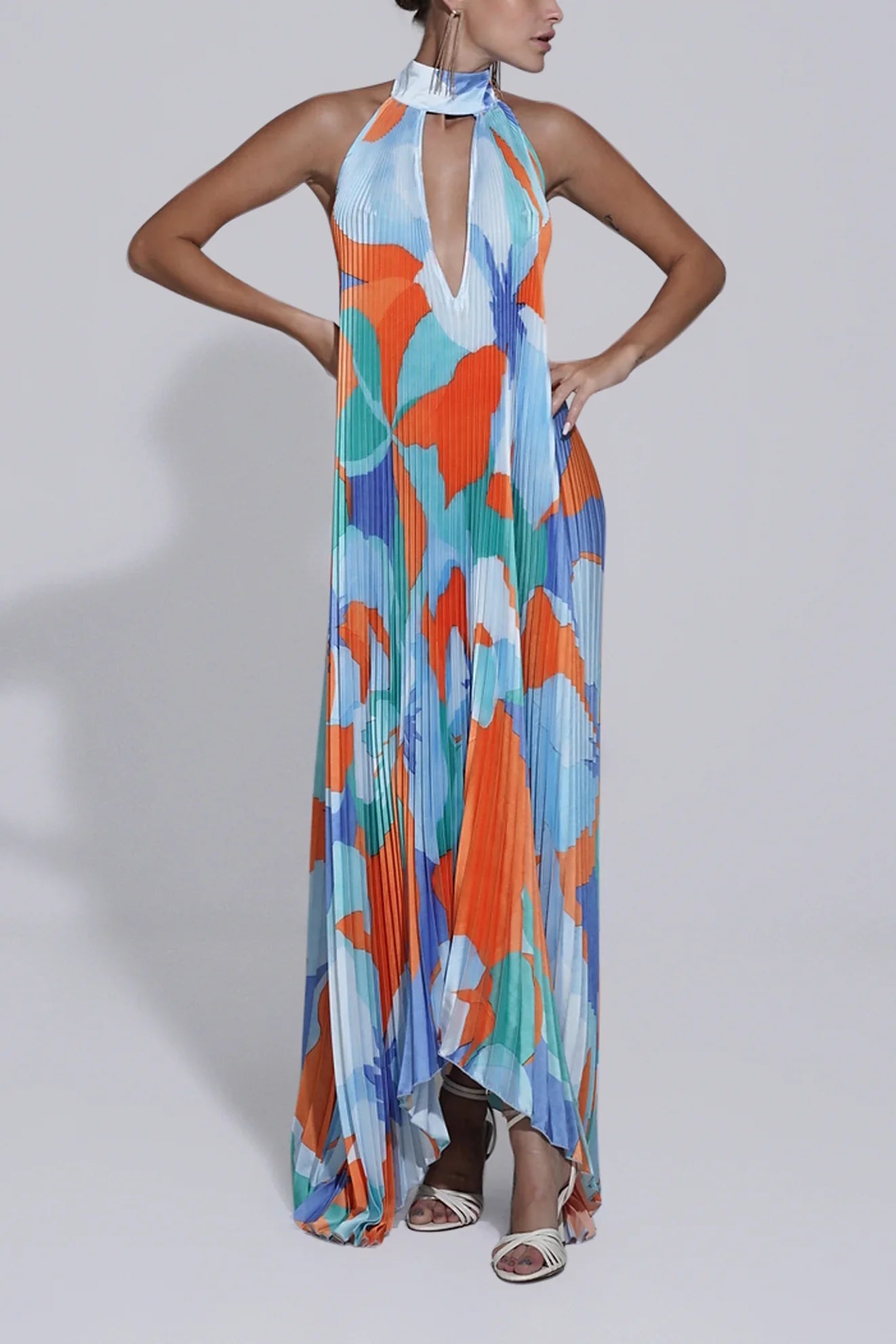 Shalia™ | Sultry Halter Pleated Maxi Dress