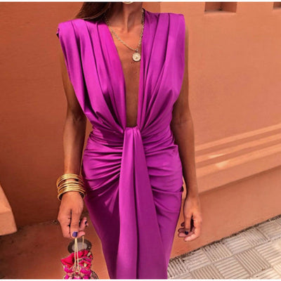 Avery™ | Party Dress with Deep Neckline