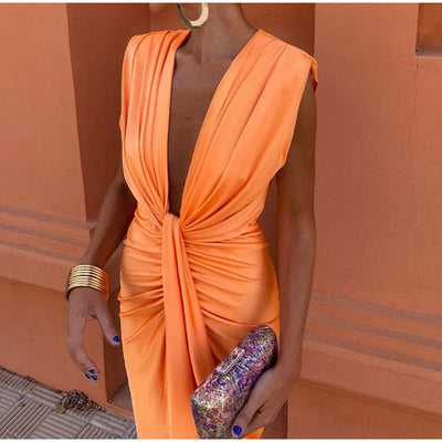 Avery™ | Party Dress with Deep Neckline