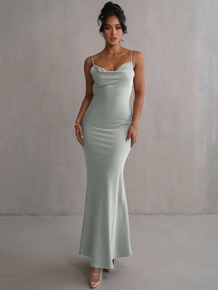 Pauline™ | Elegant Sultry Backless Maxi Dress