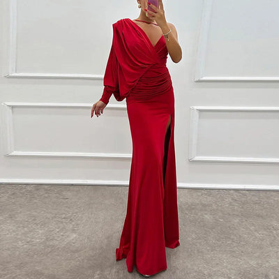 Iliana™ | One-Shoulder Gown