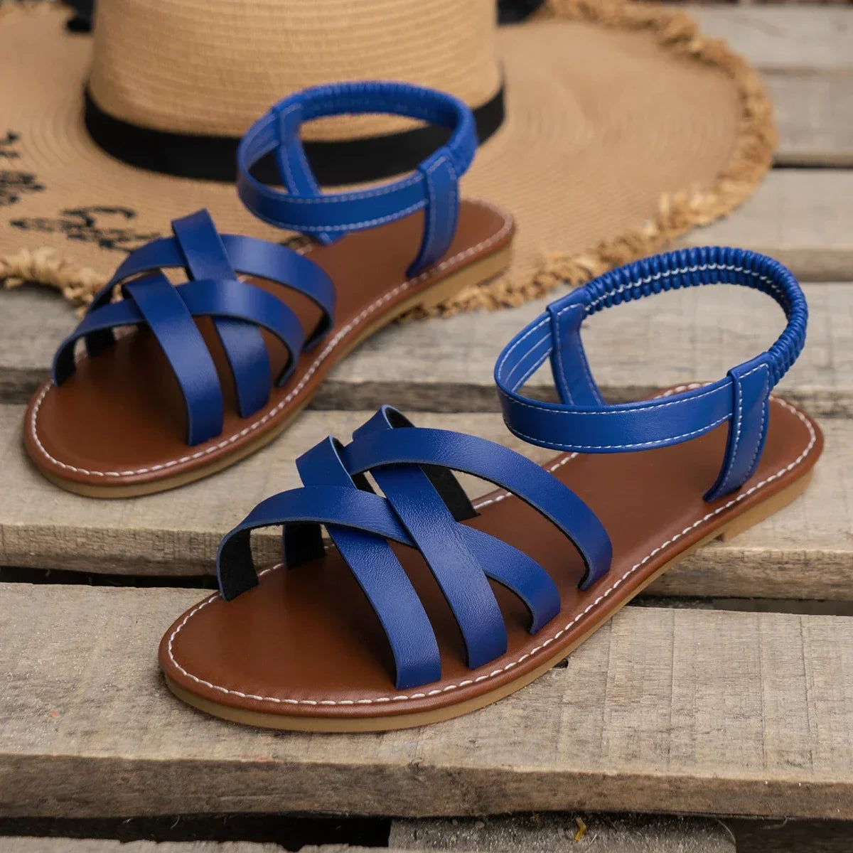 Sienna™ | Criss-Cross Flat Sandals