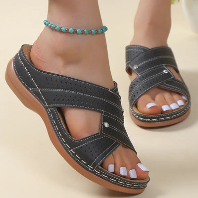 Elenya™ | Orthopedic Summer Slides