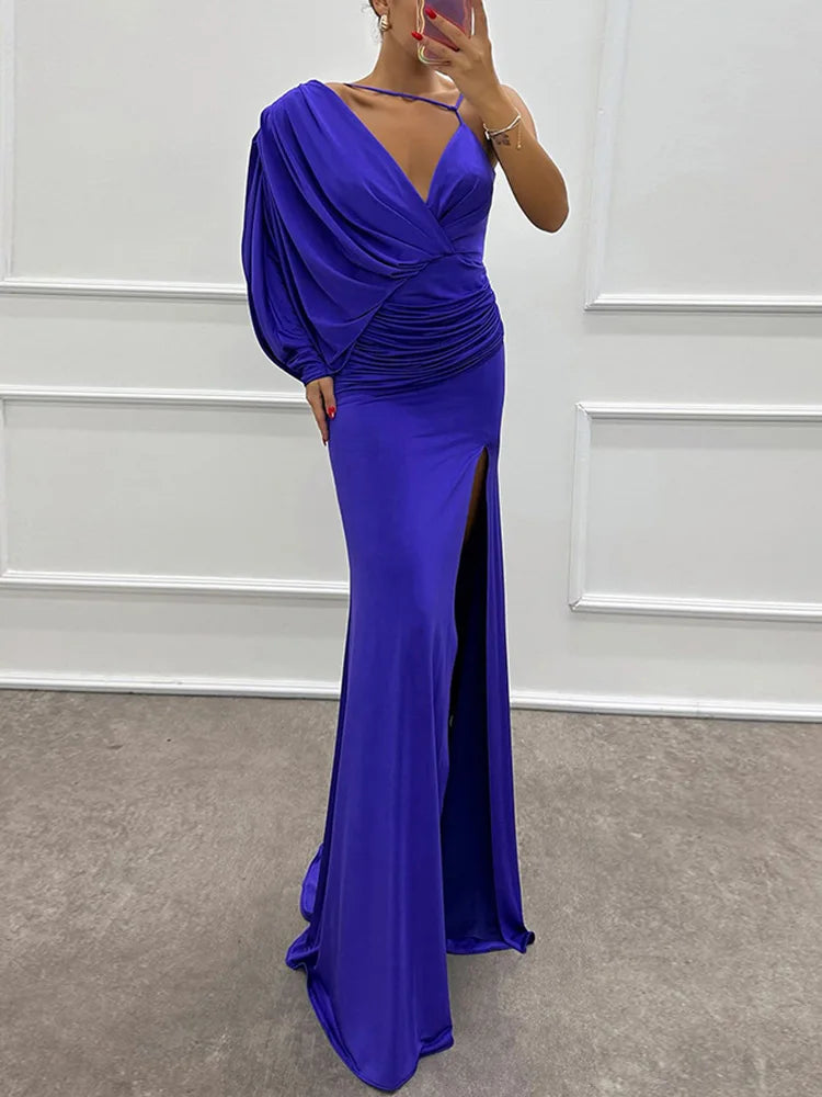 Iliana™ | One-Shoulder Gown