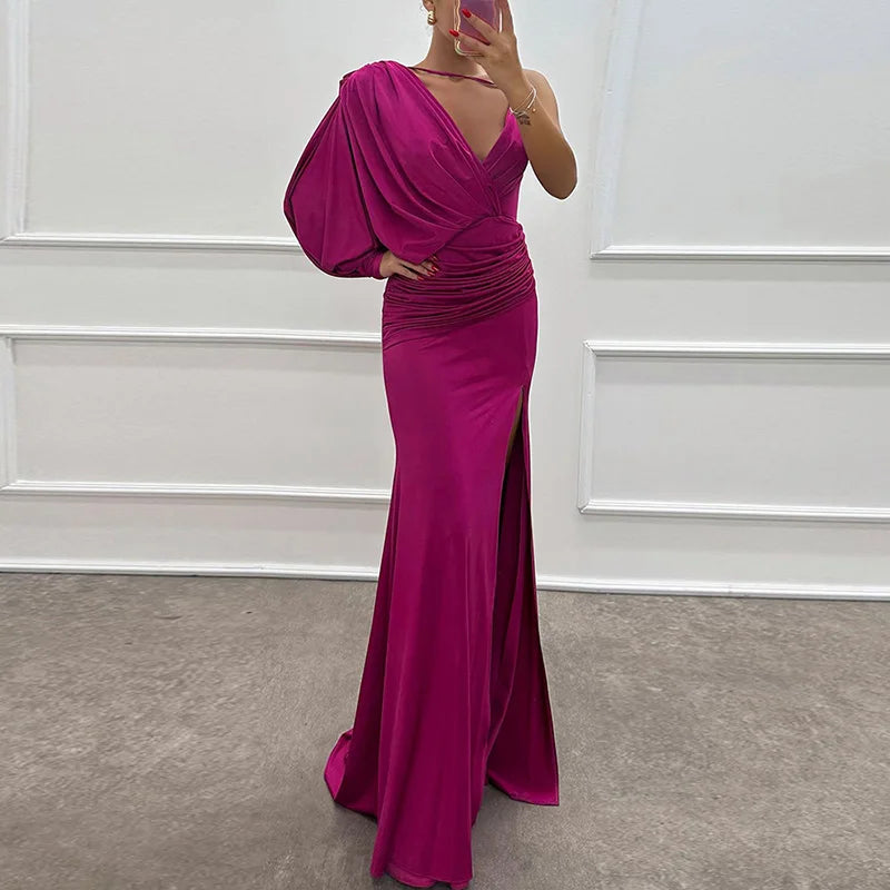 Iliana™ | One-Shoulder Gown