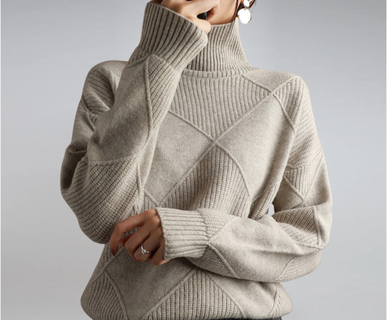 Soléa™ | Diamond-Knit Turtleneck Sweater