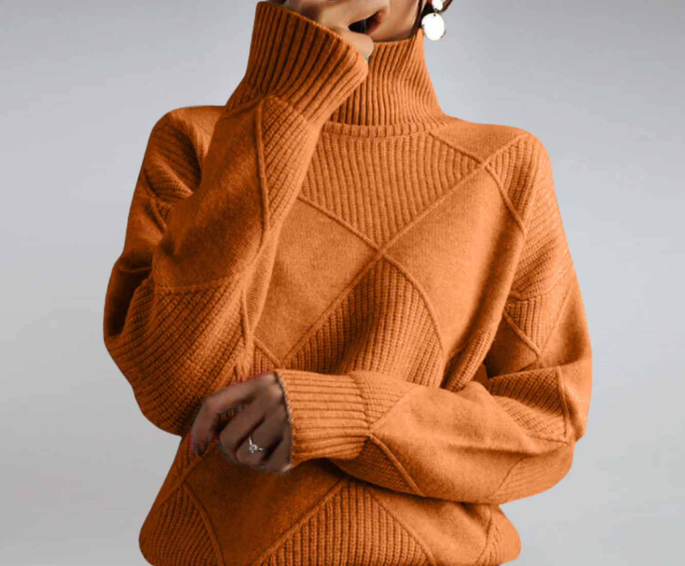 Soléa™ | Diamond-Knit Turtleneck Sweater