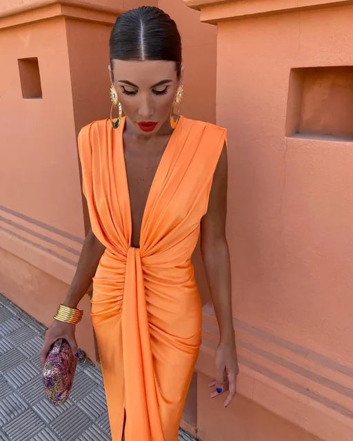 Avery™ | Party Dress with Deep Neckline