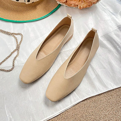 Elise™ | Square-Toe Low Heeled Flats