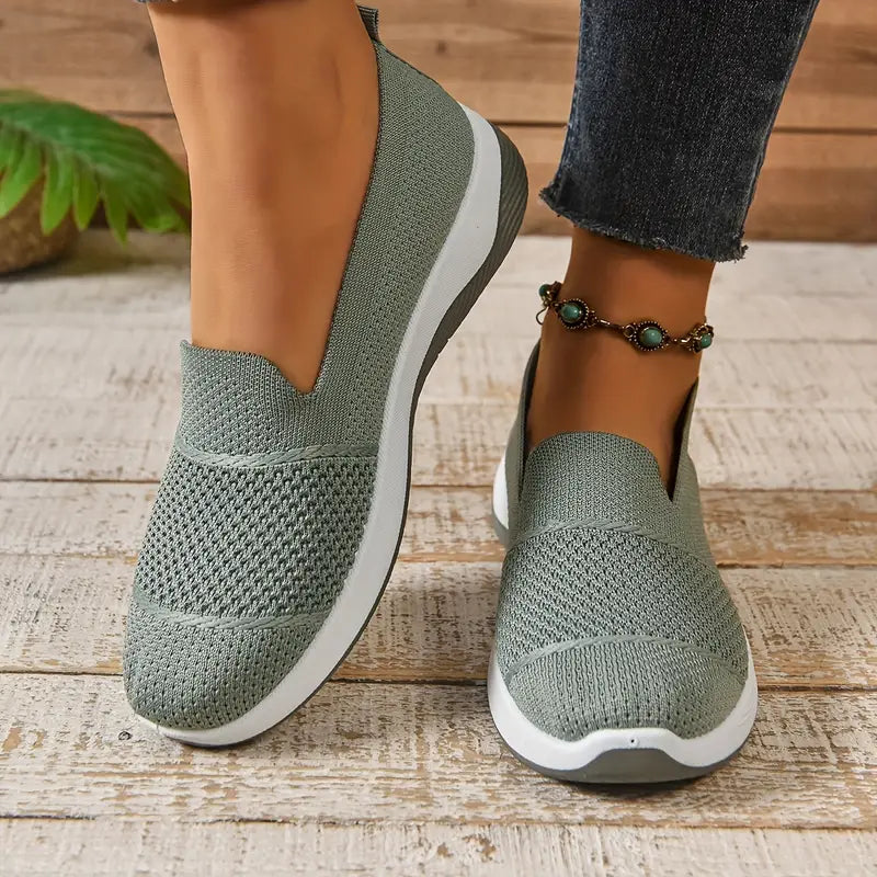 Lira™ | Orthopaedic walking shoes with arch support