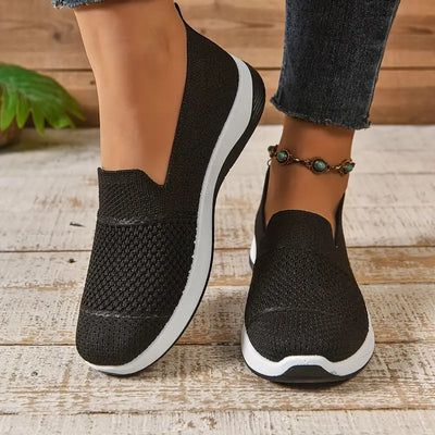 Lira™ | Orthopaedic walking shoes with arch support