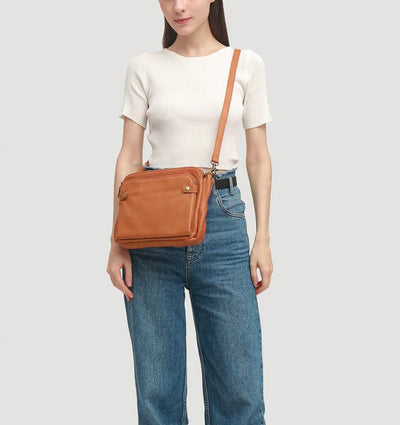 Léova™ | Sleek Three Layer Crossbody Bag