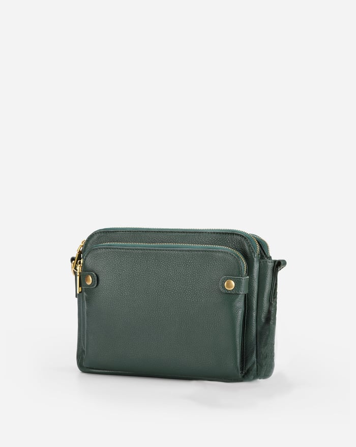 Léova™ | Sleek Three Layer Crossbody Bag