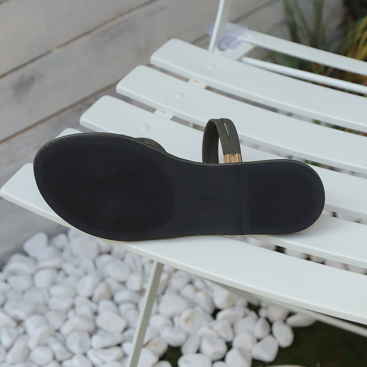 Galiana™ | Minimalist Cross-Strap Sandals