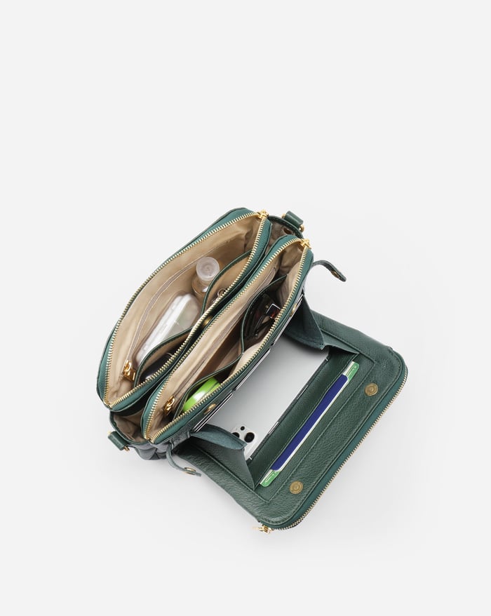 Léova™ | Sleek Three Layer Crossbody Bag