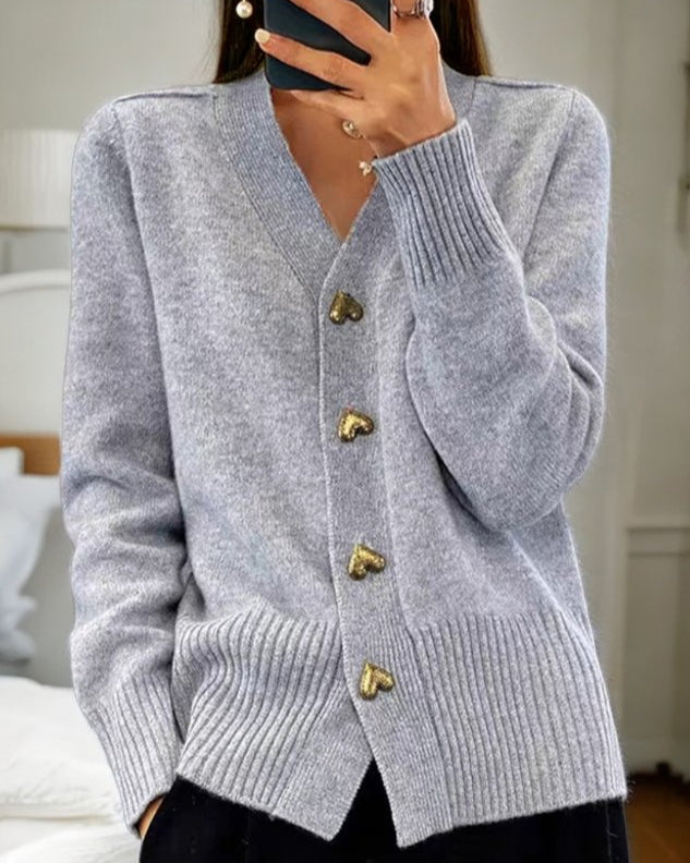 Évarine™ | Heart-Button Cardigan