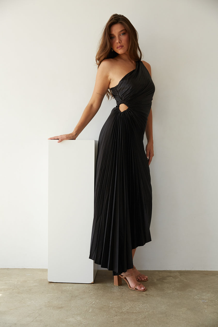 Sylviana™ | One-Shoulder Pleated Midi Dress